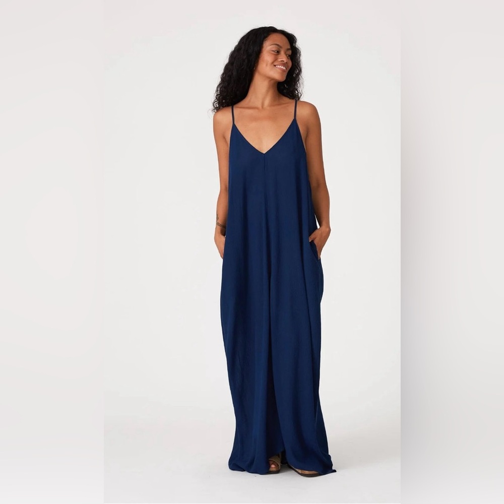 Lovestitch Elegant Navy Blue Maxi Sleeveless Dress size M/L